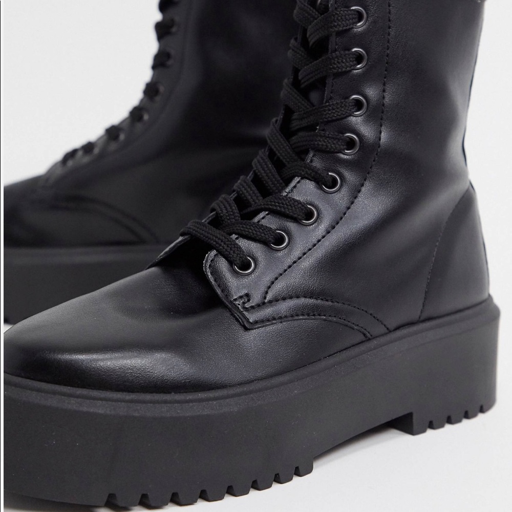 ASOS DESIGN Attitude lace up chunky boots